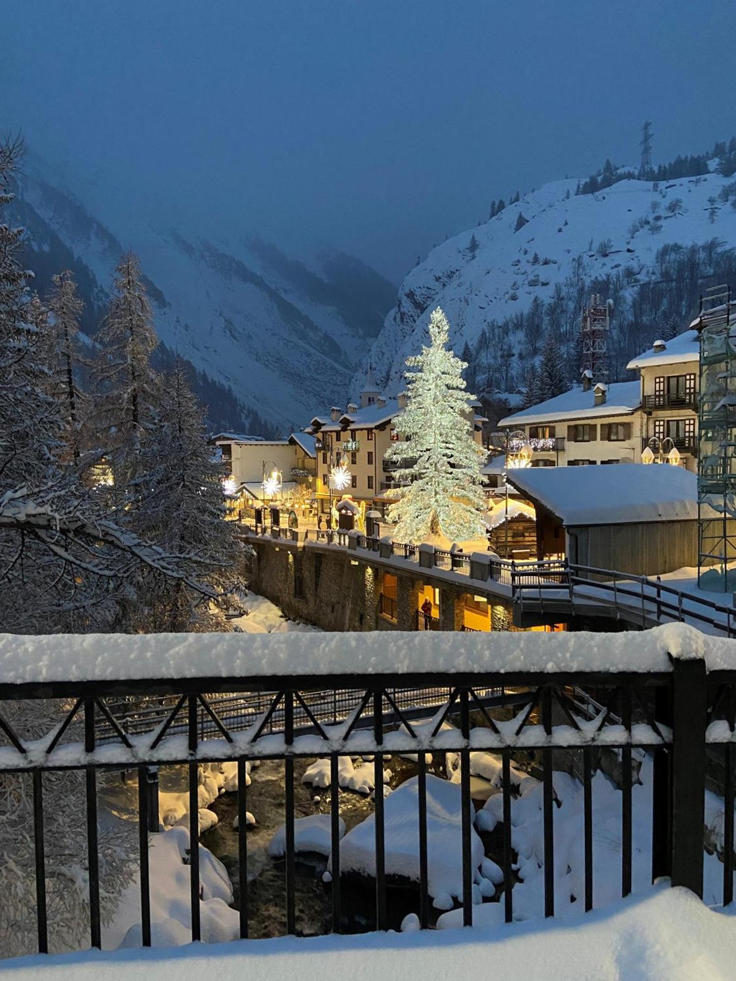 Les Cheminees Daire La Thuile Dış mekan fotoğraf